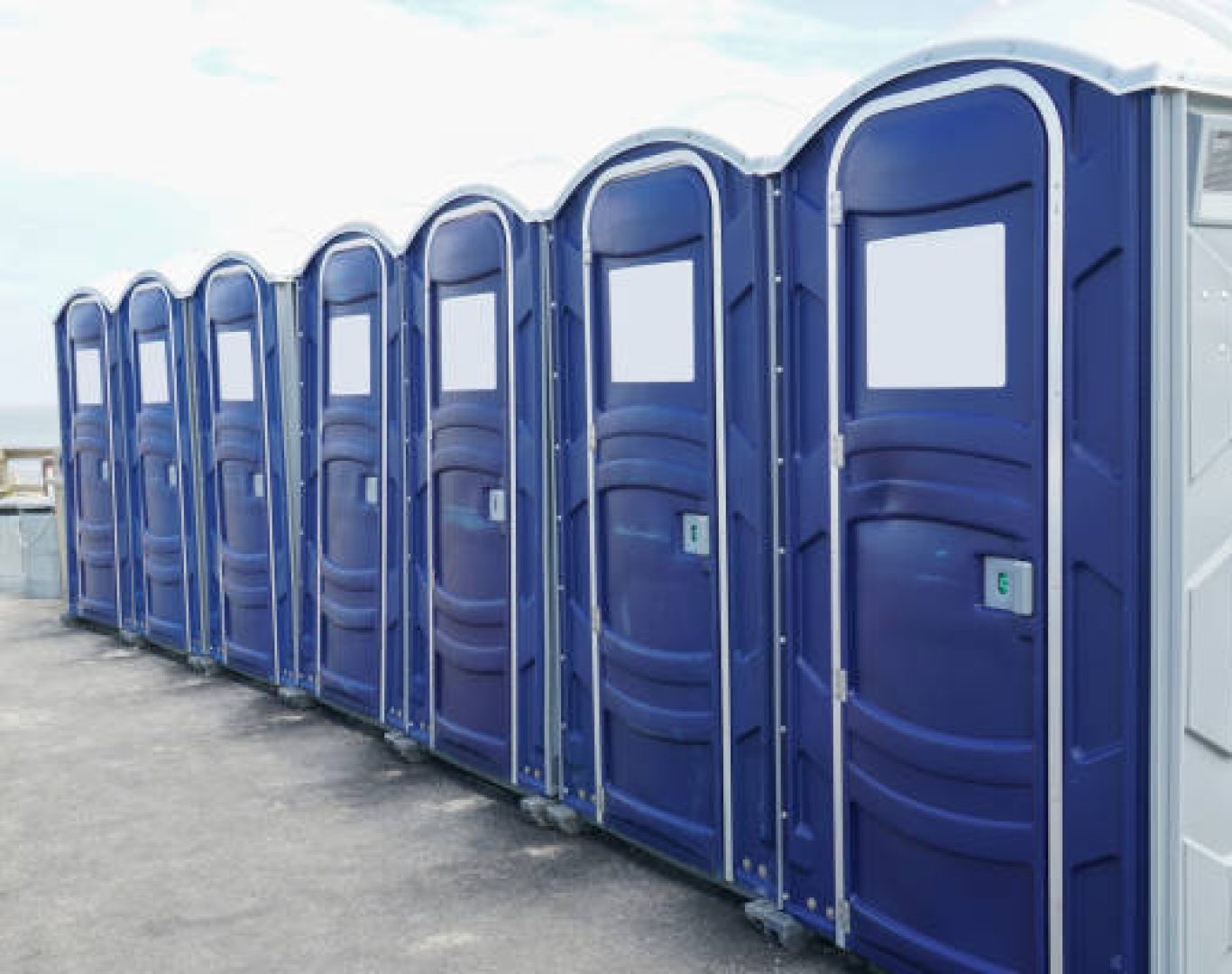 Nomad Rentals providing portable restrooms for Mooresville, NC construction site